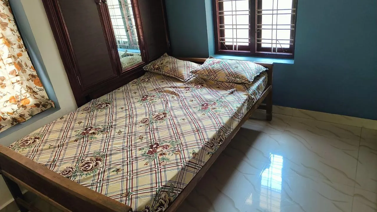 Dragster Homes Kizhake Chālakudi 0*,